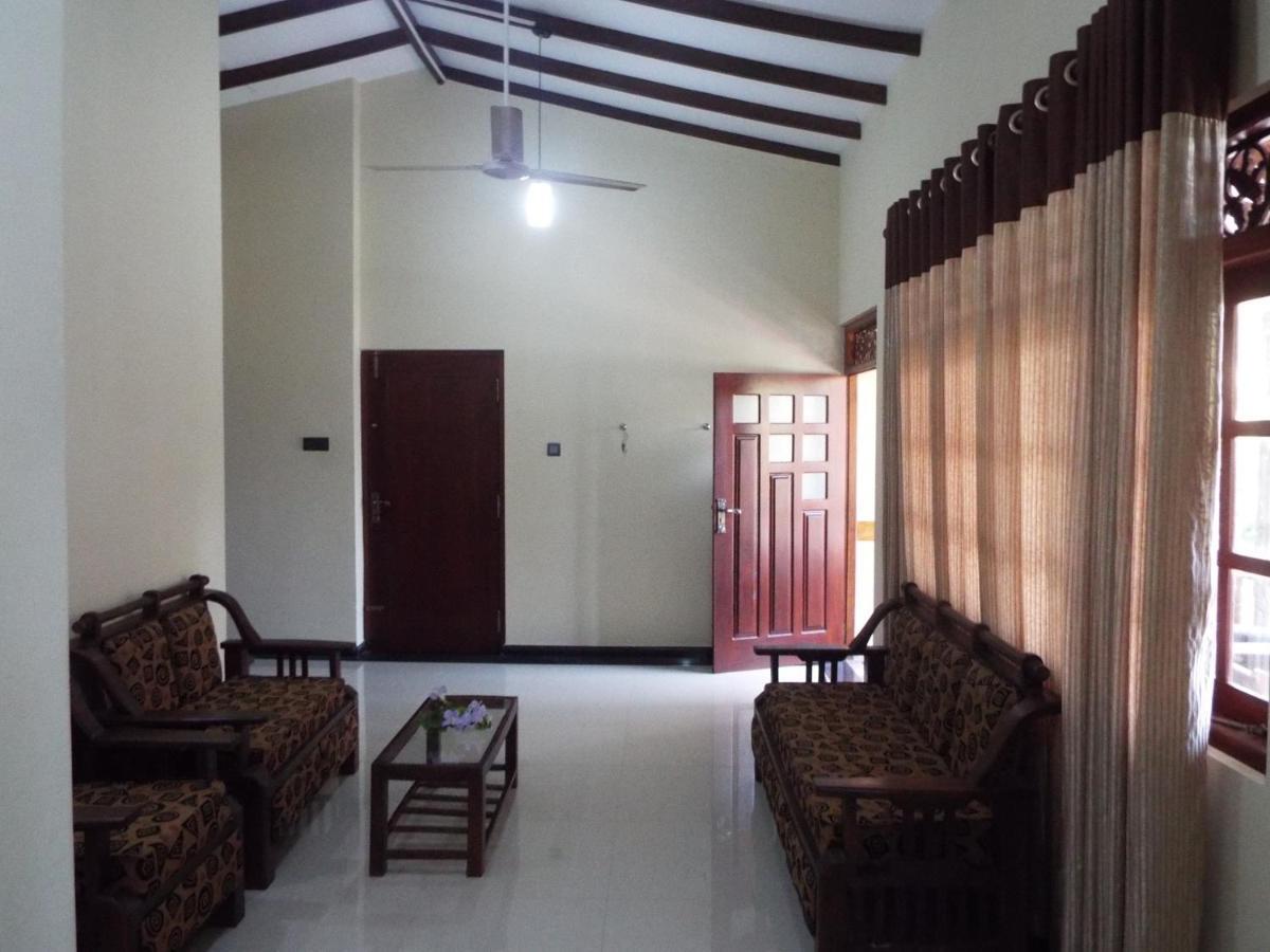Ceylon Epic Villa Bentota Buitenkant foto