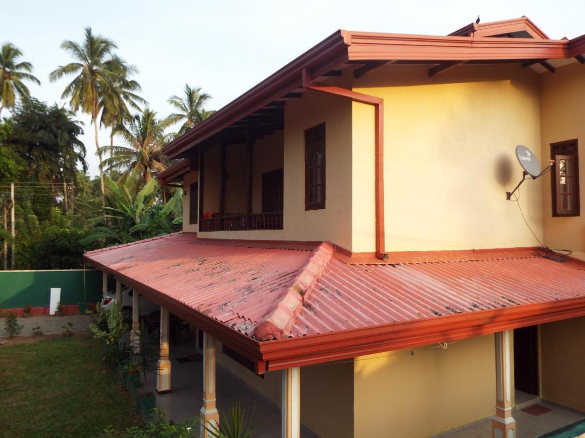 Ceylon Epic Villa Bentota Buitenkant foto